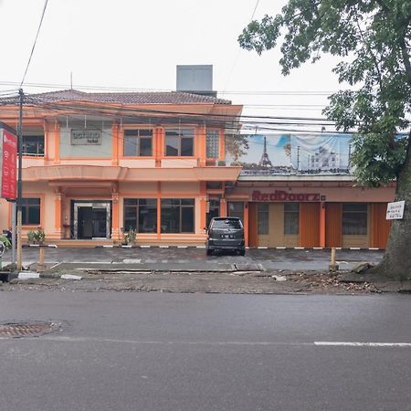 Reddoorz @ Achino Hotel Bandung Dış mekan fotoğraf