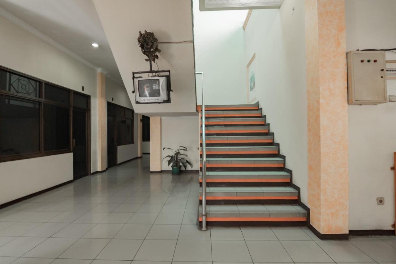 Reddoorz @ Achino Hotel Bandung Dış mekan fotoğraf